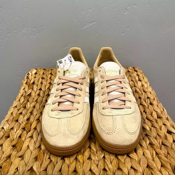 🐕 Adidas Handball Spezial Magic Beige 🐕